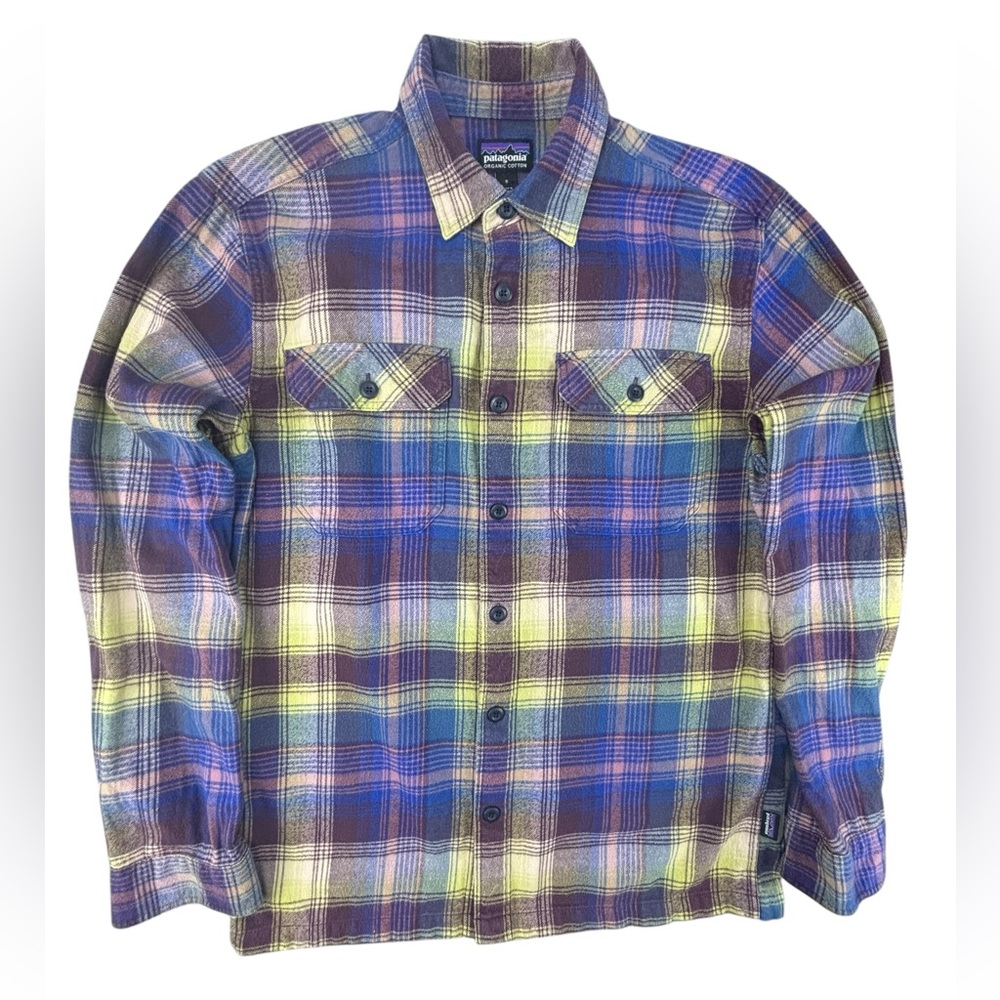 Patagonia- Organic Cotton Fjord Flannel‎ Shirt- Small- Like new!!